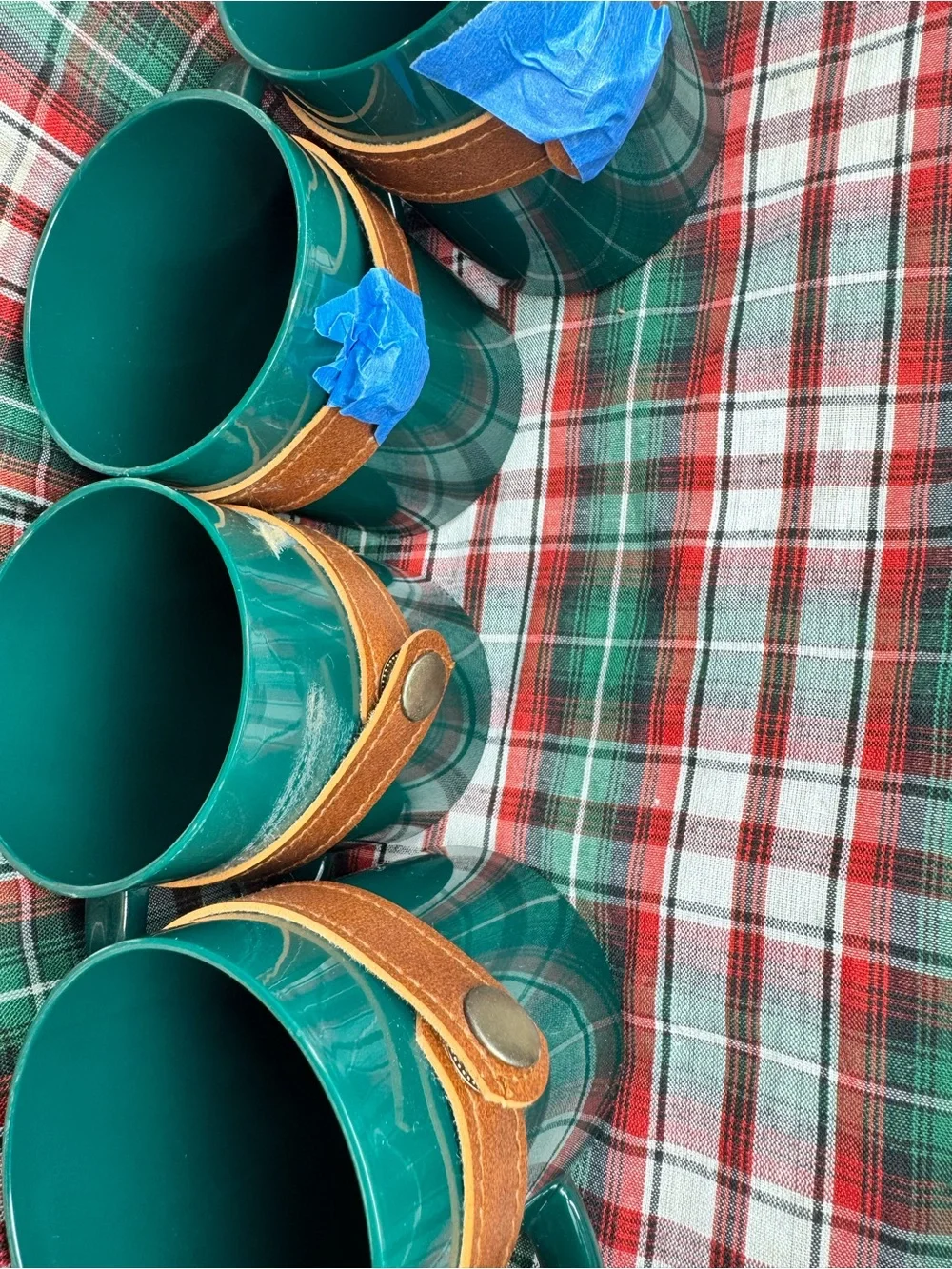 Wicker Picnic Basket Set with Green Plates and Cups,spoons,forks, knifes